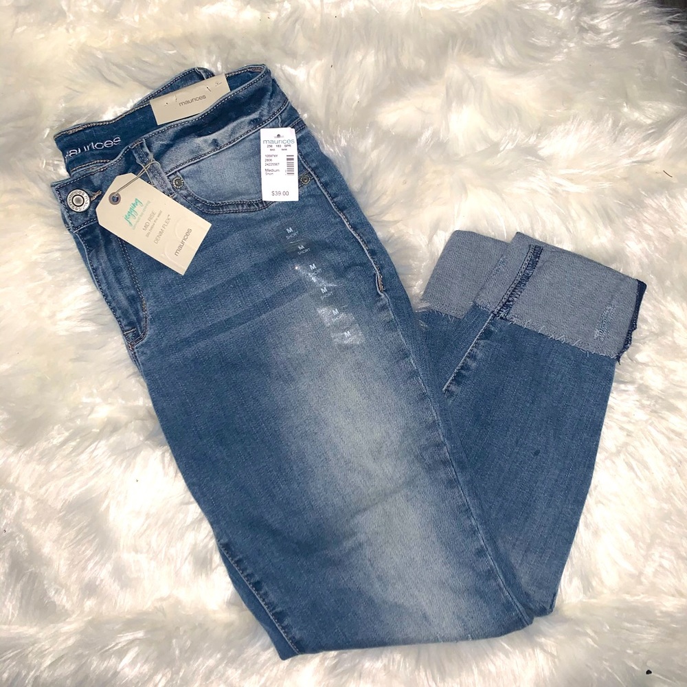 🆕 Maurices Midrise Denim Flex Jegging